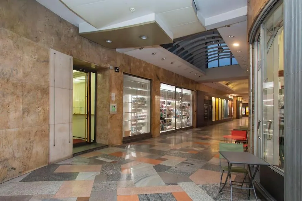 We Home - Corso Buenos Aires 77A Milan 0*,  Italy